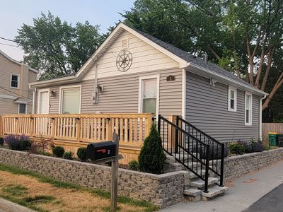 3 N Maple Ave, Fox Lake, IL, 60020