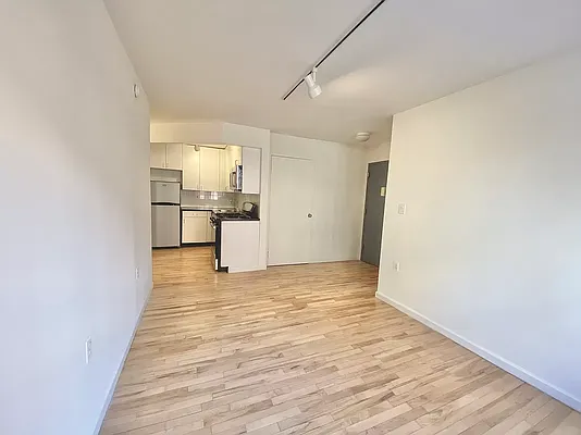 Rented by The Downtown LLC | media 14