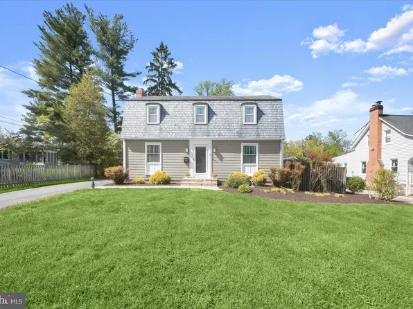 1504 Ivanhoe Ave, Baltimore, MD 21228