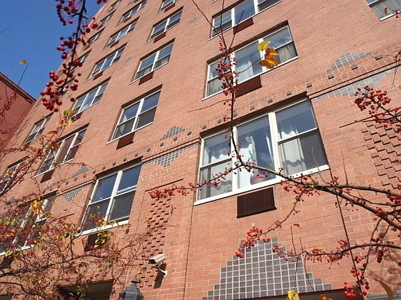 2nd image of 280 E 2nd St #403