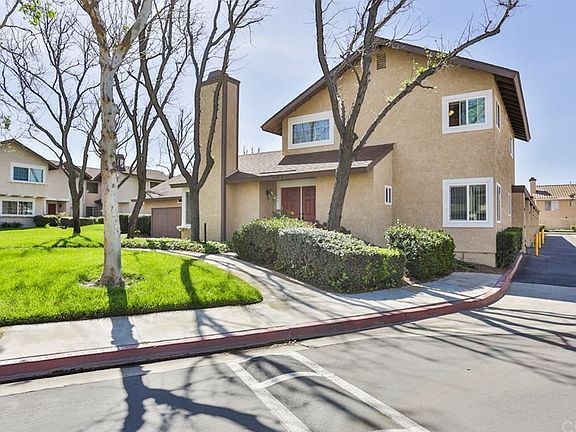 2nd image of 2840A S Oak Creek Dr