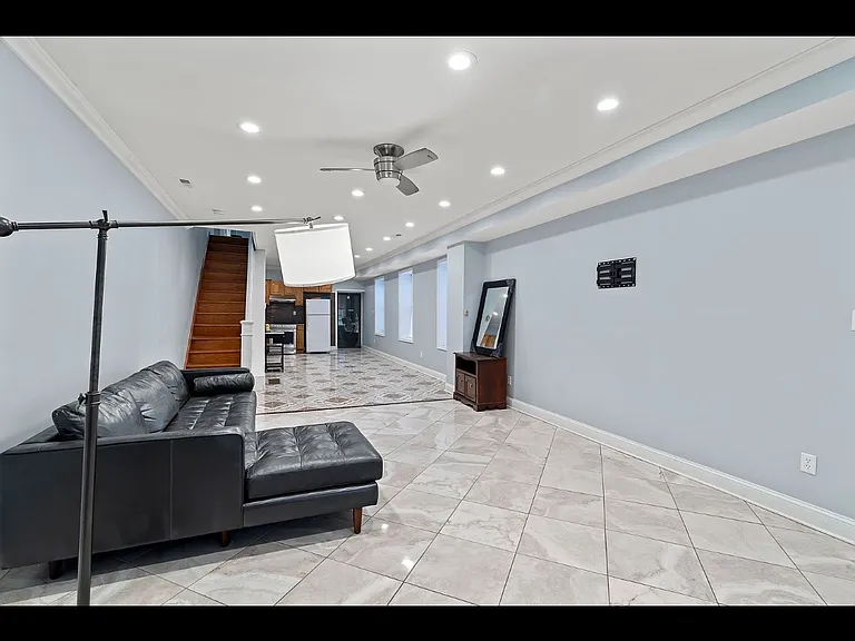 5101 Ditman St — Photo 1