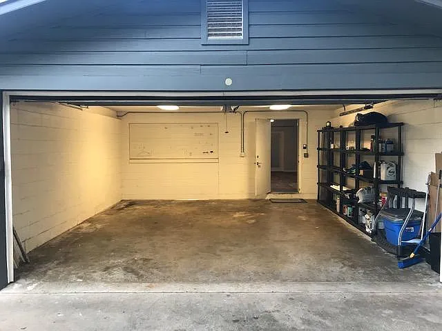 2826 Sanbina St — Photo 16
