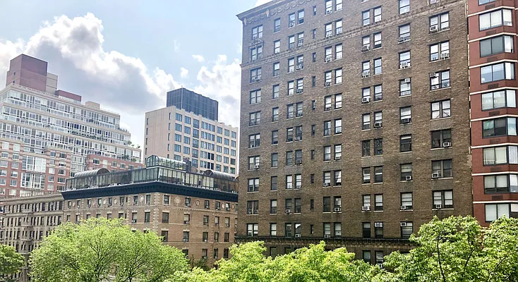 Rented by Traci Kuther, LREB | media 36