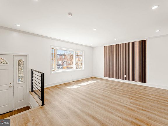 4th image of 12457 Barbary Rd