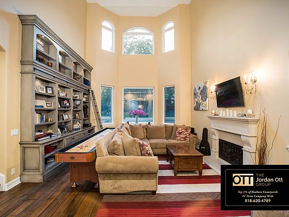 5th image of 4116 Oak Place Dr