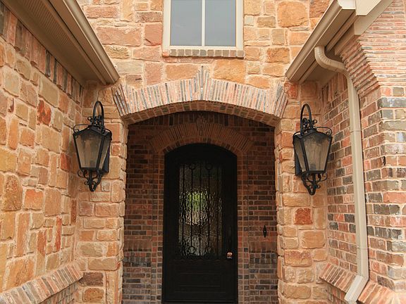 3rd image of 6112 Rock Dove Cir