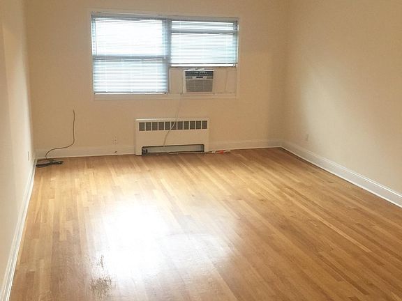 4th image of 17 Schenck Ave #E