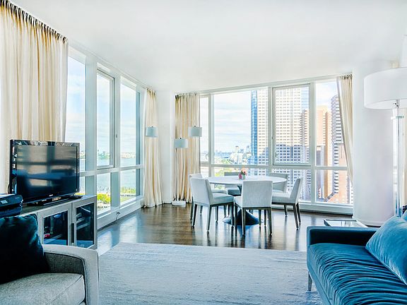 2nd image of 200 Chambers St APT 21D