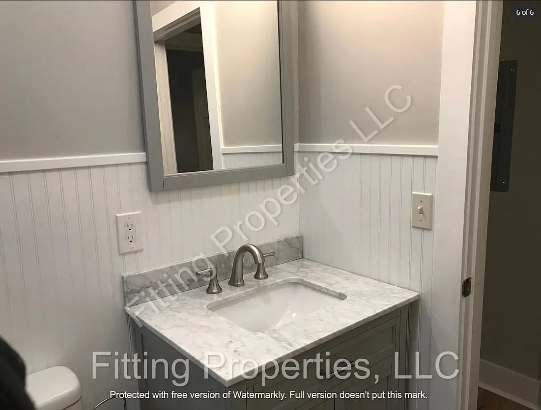 624 Frasier Street SouthEast - 1 — Photo 3
