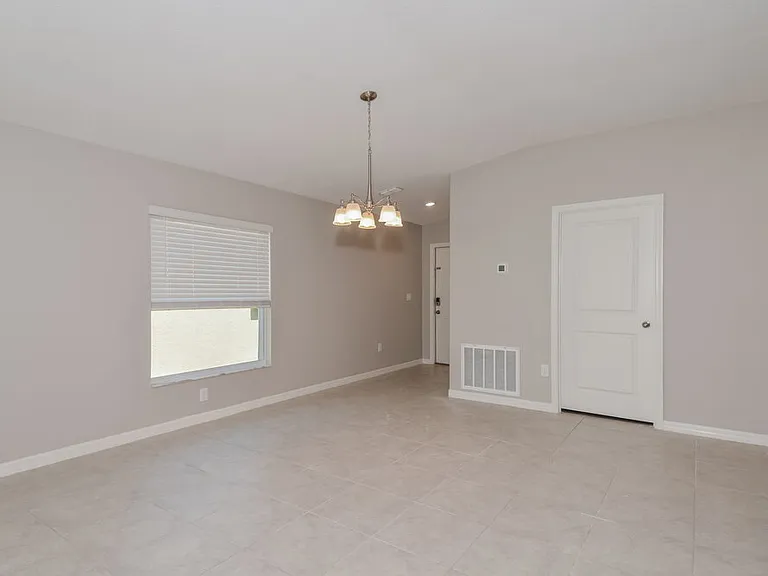 816 Calico Scallop St — Photo 6