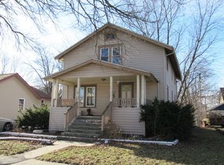 917 W Beardsley Ave, Champaign, IL