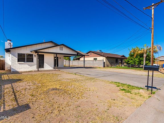 2nd image of 242 E SAINT CATHERINE Avenue