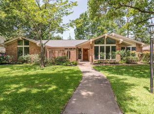 18506 Point Lookout Dr, Houston, TX 77058
