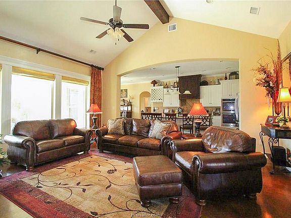 3rd image of 4106 Wild Creek Ct