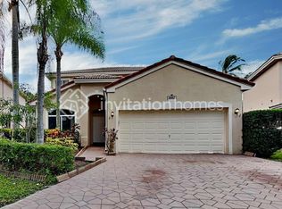 4982 Pebblebrook Ter, Pompano Beach, FL 33073