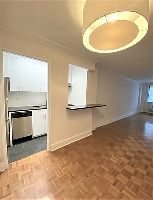 Rented by CitySites Real Estate Group | media 7