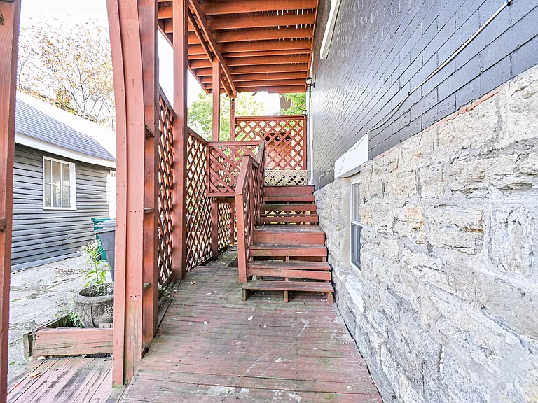 3280 Jefferson Ave #1 — Photo 23