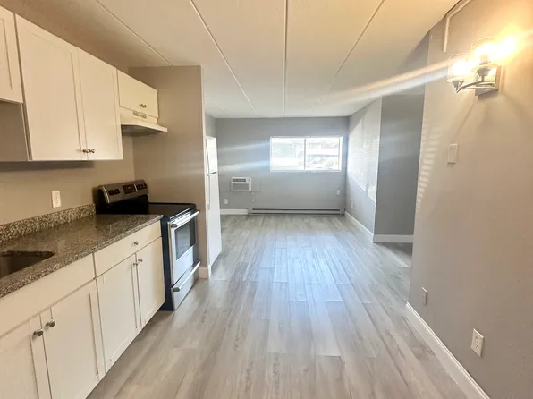 126 Beaver St APT 9, Framingham, MA 01702