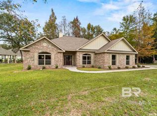 9477 Marchand Ave, Daphne, AL 36526