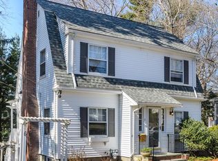 6 Hill Top Rd, Wellesley, MA 02482