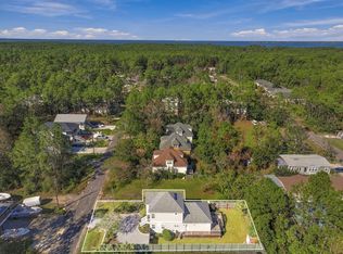 187 N 7th St, Santa Rosa Beach, FL 32459