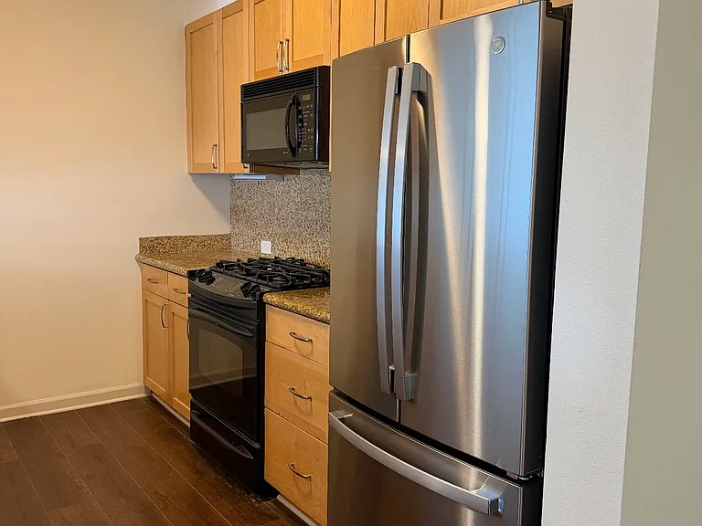 1620 NE Broadway St #517 — Photo 6
