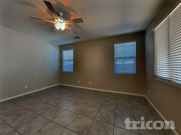 8616 E Posada Ave — Photo 3