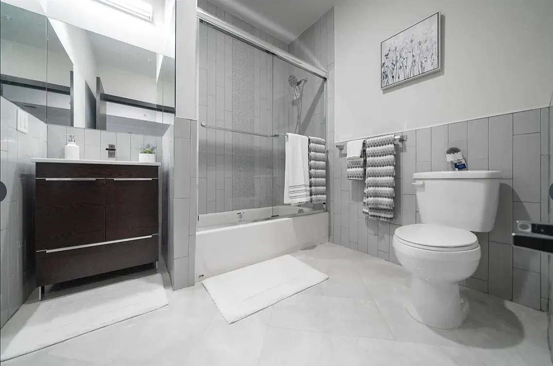2 bed, 730 sqft, $2,800 — Photo 2