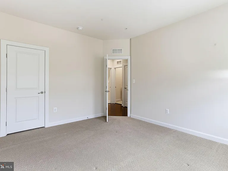 8144 Westside Blvd — Photo 20