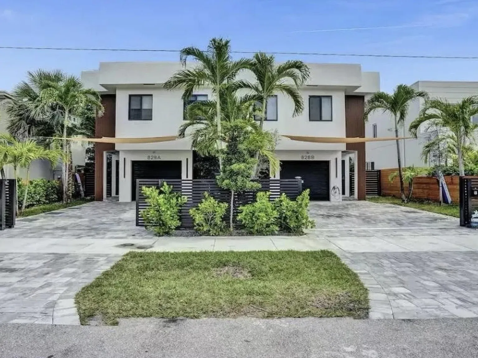 4 bed, 2.5 bath, 2150 sqft, $7,500 — Photo 1