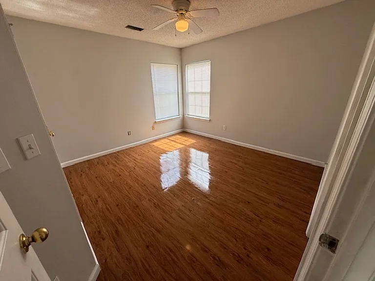148 Pine Mast Ct — Photo 7