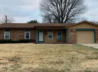 115 Bobbie Dr, Swansea, IL