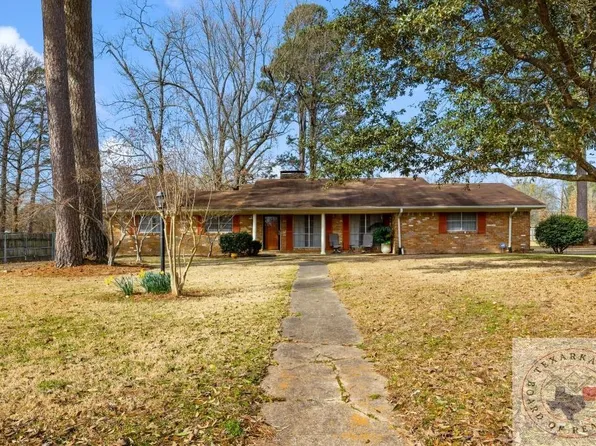 5815 Turtle Creek Dr, Texarkana, TX 75503