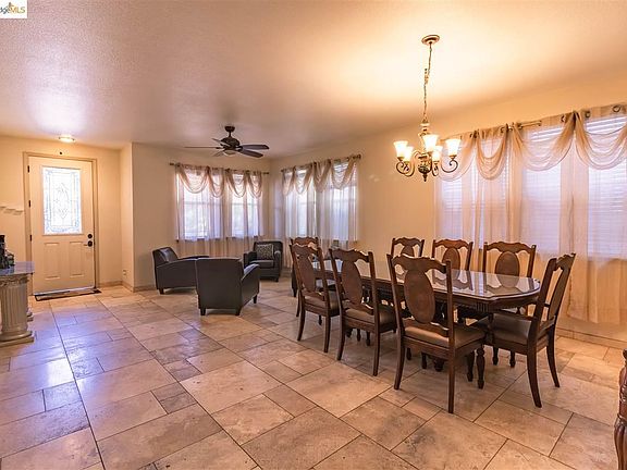 4th image of 4616 Salvador Ln