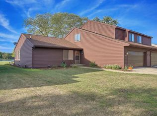 1717 Devonshire Dr #1717, Champaign, IL 61821