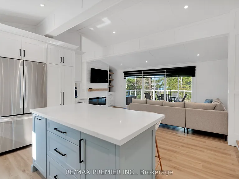 891 Tiny Beaches Rd S — Photo 14