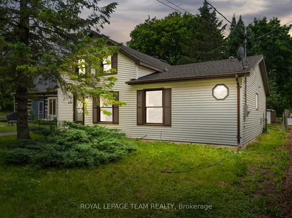 634 Elgin St, Merrickville Wolford, ON K0G 1N0