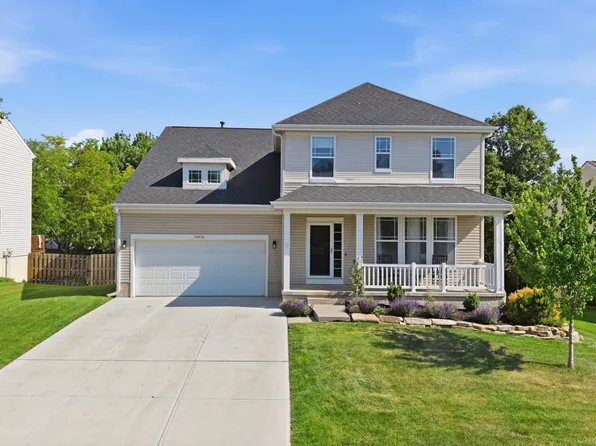 19814 Sycamore Dr, Gretna, NE 68028