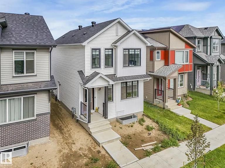 1206 Keswick Dr SW — Photo 2