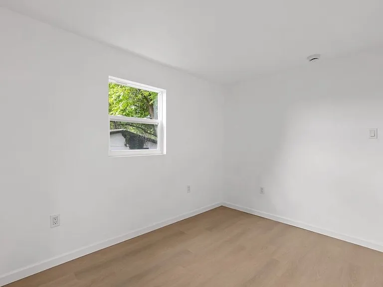 1510 Adams St — Photo 6