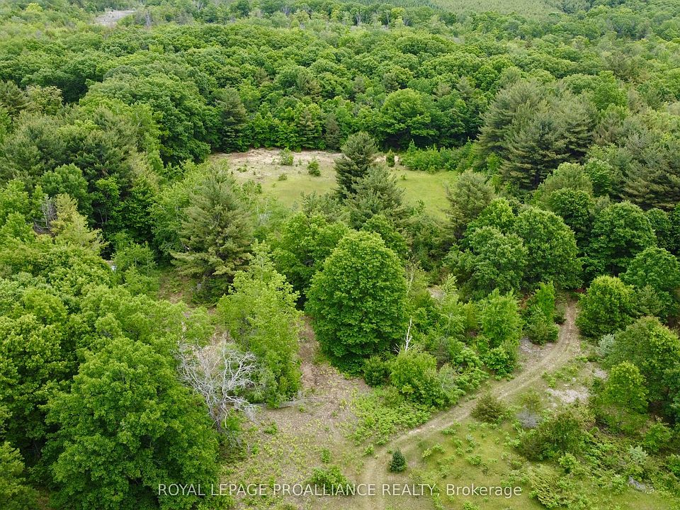 1st image of 207 Middle Ridge Rd