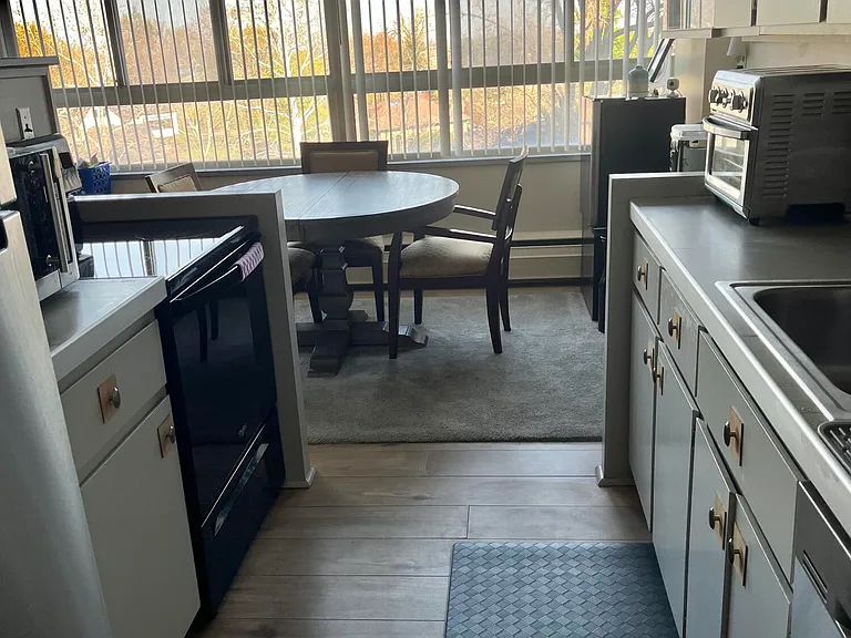 8900 E Jefferson Ave #528 — Photo 3