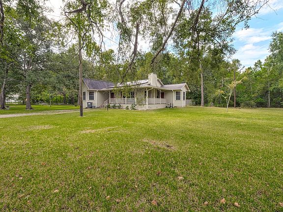 4th image of 23058 Andrew Ln