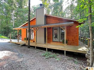 92 Whittle Ln, Russell Springs, KY