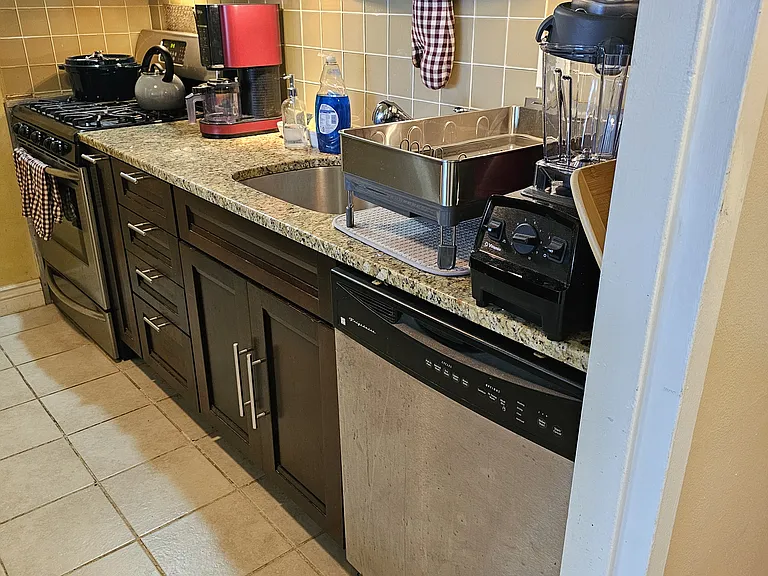 8 Whittier Pl #5A — Photo 8