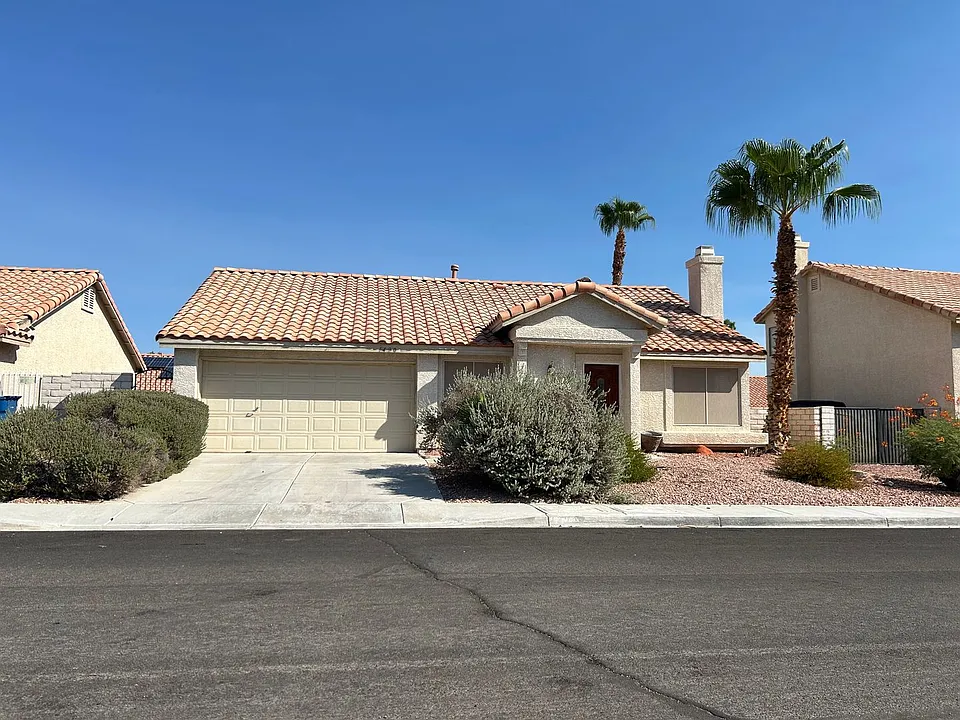 1420 Grey Knoll Cir