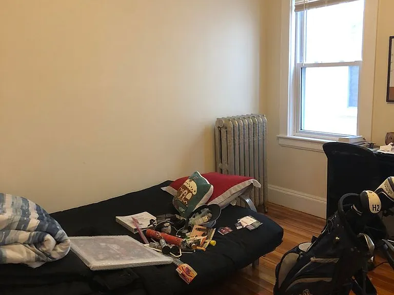 130 Central St — Photo 15