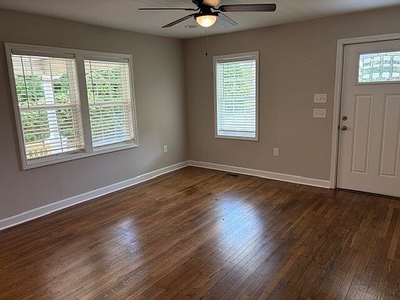 4th image of 5712 Summit Ave