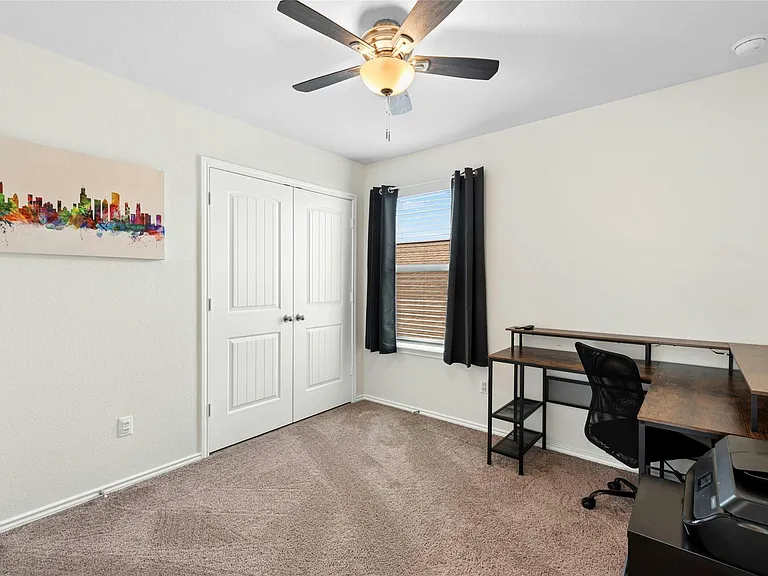 1124 Aronia Ln — Photo 24